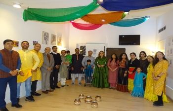 Garba Workshop at the Embassy